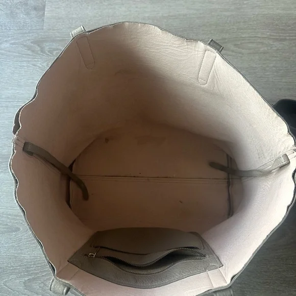 Cuyana Classic Structured Leather Tote Italian Pebbled Leather Designer Bag - Picture 7 of 8